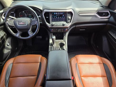 Used 2017 GMC Acadia SLT AWD/4WD image 15
