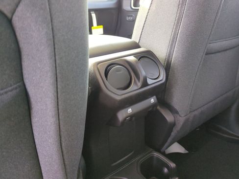 New 2026 Jeep Gladiator Willys image 31