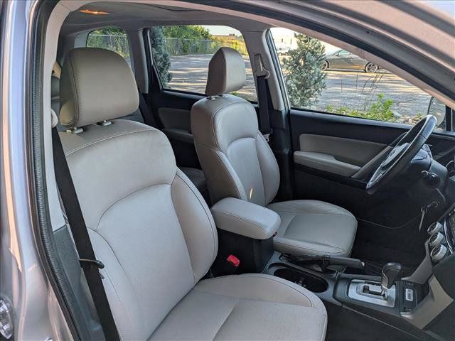 Used 2017 Subaru Forester 2.5i Limited AWD/4WD image 12