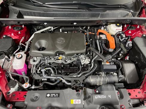 Certified 2025 Toyota RAV4 LE AWD/4WD image 9