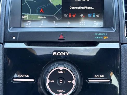 Used 2017 Ford Taurus Limited image 21