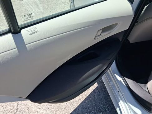 Used 2026 Toyota Corolla LE FWD image 9