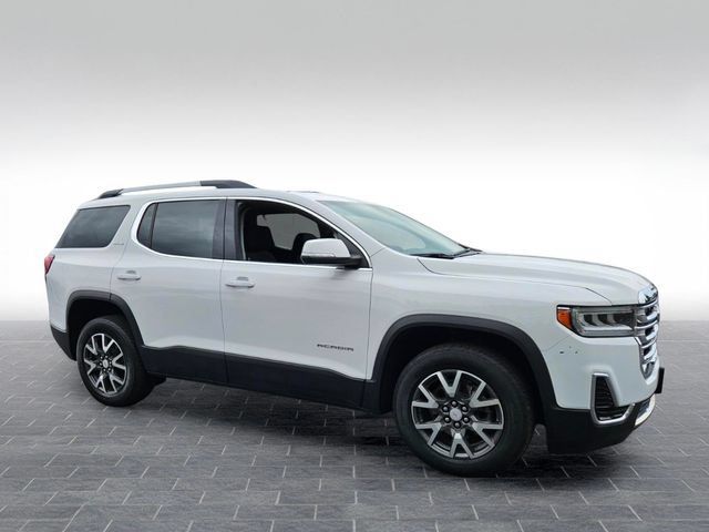Used 2023 GMC Acadia SLE w/ Driver Convenience Package AWD/4WD image 3