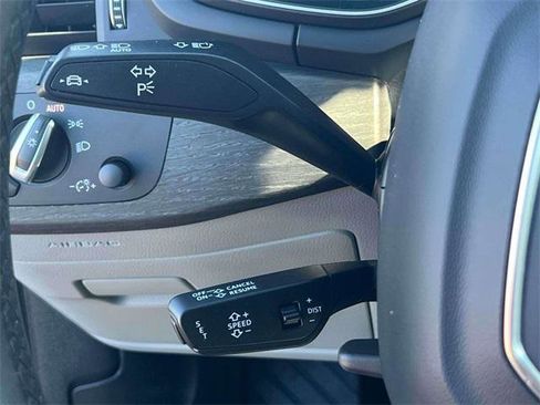 Used 2023 Audi A4 2.0T Premium Plus image 24