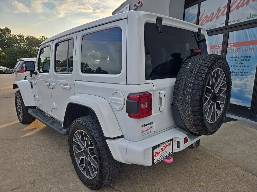 Used 2024 Jeep Wrangler High Altitude AWD/4WD image 5