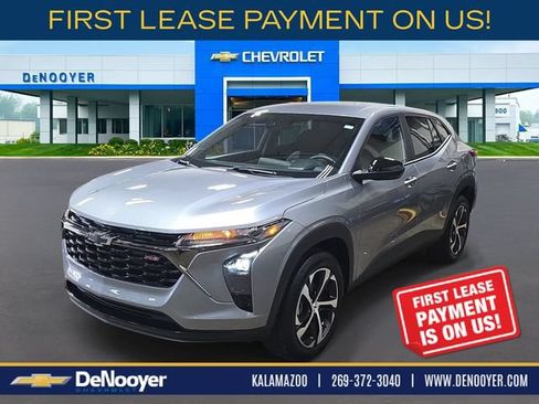 New 2026 Chevrolet Trax RS w/ Driver Confidence Package FWD image 1