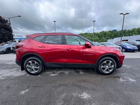 Used 2023 Chevrolet Blazer LT w/ Convenience Package AWD/4WD image 6
