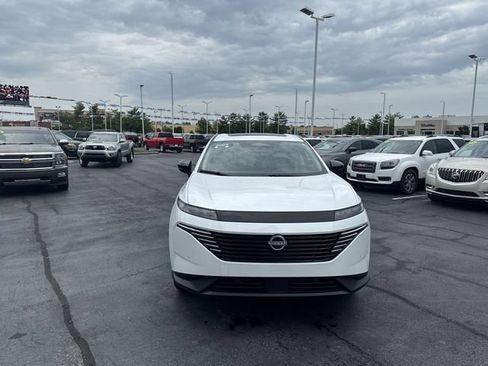 Used 2025 Nissan Murano SL w/ Cargo Package AWD/4WD image 7