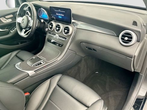 Certified 2022 Mercedes-Benz GLC 300 image 15