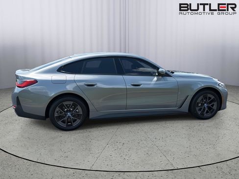 Used 2023 BMW i4 eDrive35 w/ Premium Package RWD image 7