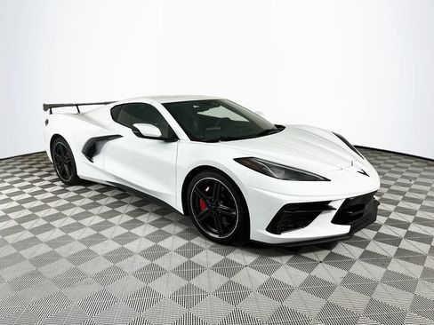 Used 2024 Chevrolet Corvette Stingray Preferred Cpe w/ Z51 Performance Package RWD image 1