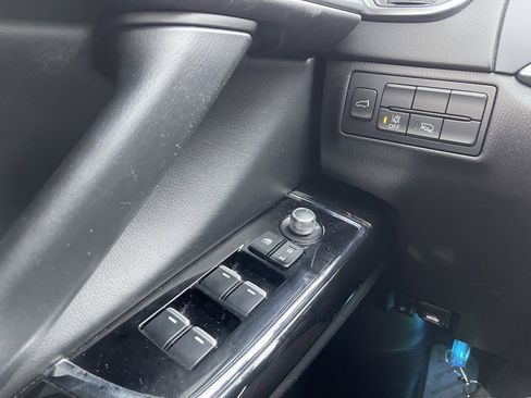 Used 2022 MAZDA CX-9 Touring image 14