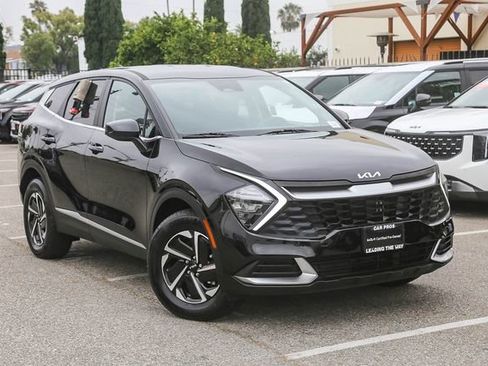 Certified 2023 Kia Sportage LX AWD/4WD image 2