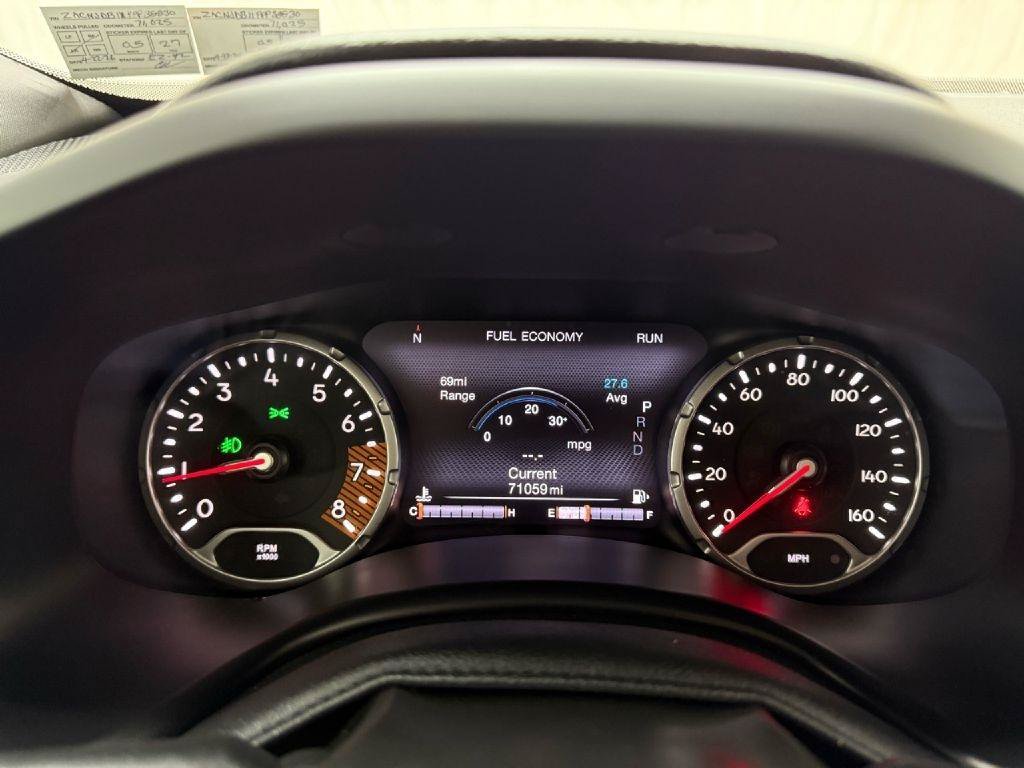 Used 2023 Jeep Renegade Latitude AWD/4WD image 14