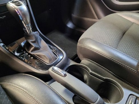 Used 2022 Buick Encore Preferred w/ Safety Package FWD image 26
