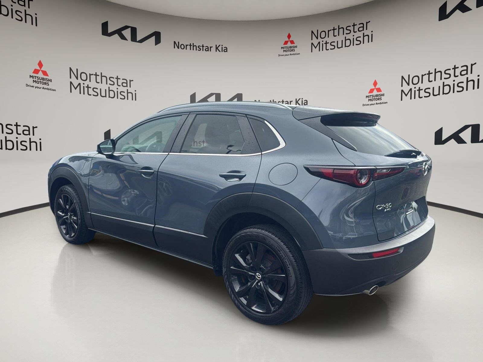 Used 2023 MAZDA CX-30 AWD 2.5 S w/ Preferred Package image 2