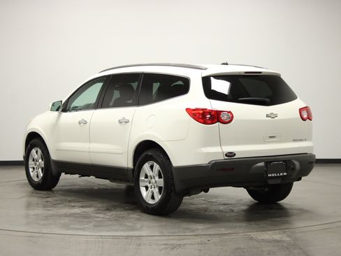 Used 2012 Chevrolet Traverse LT FWD image 6