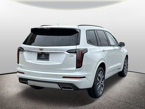 New 2025 Cadillac XT6 Sport w/ Platinum Package image 2