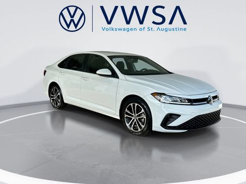 Certified 2026 Volkswagen Jetta Sport FWD image 2