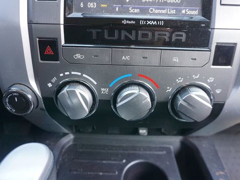 Used 2015 Toyota Tundra SR5 w/ TRD Off Road Package image 11