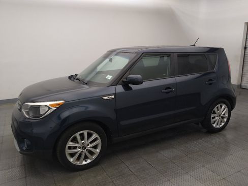 Used 2019 Kia Soul + FWD image 2