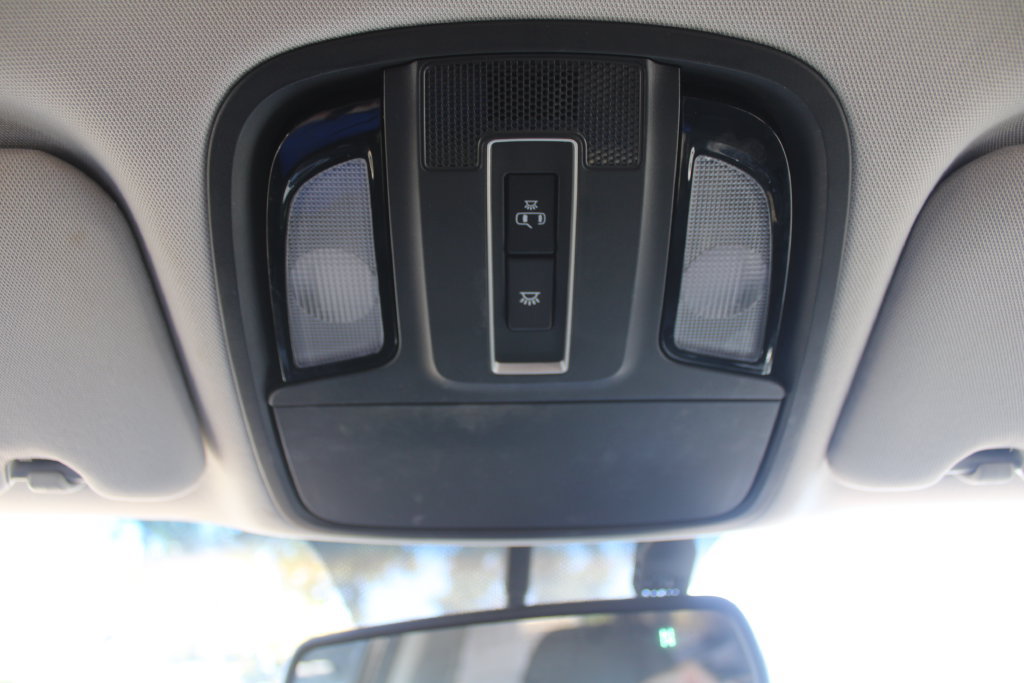 Used 2016 Kia Sorento EX FWD image 48