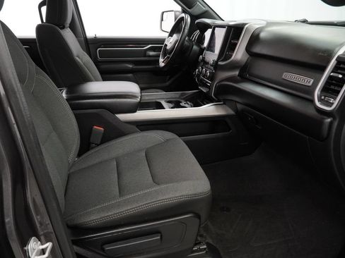 Used 2020 RAM 1500 Big Horn AWD/4WD image 30