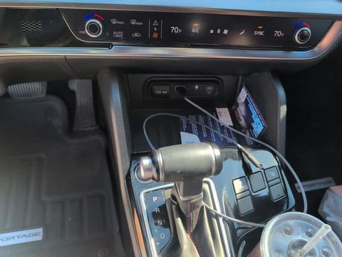 Used 2024 Kia Sportage SX FWD image 10