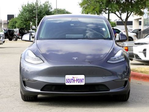 Used 2021 Tesla Model Y Long Range AWD/4WD image 8