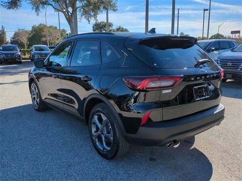 Used 2025 Ford Escape ST-Line image 7