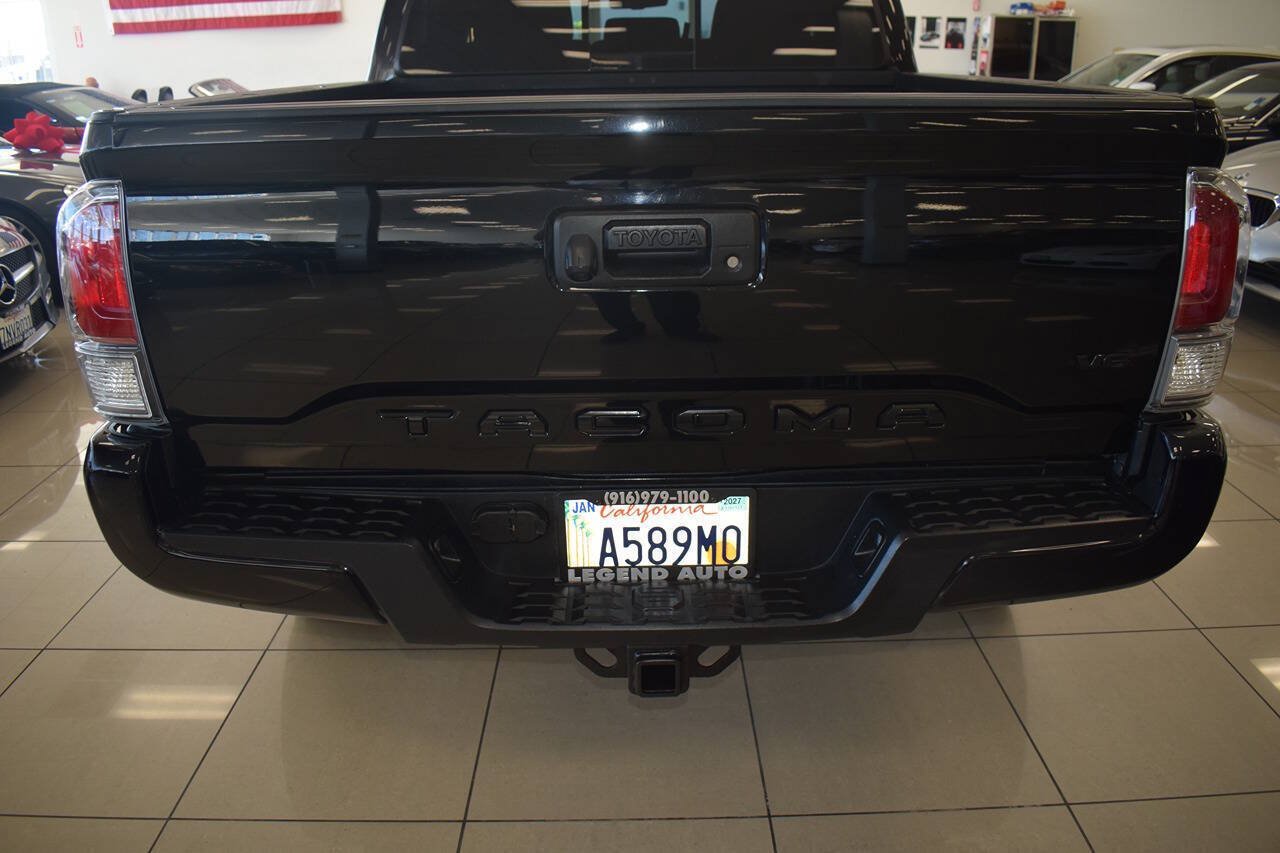 Used 2020 Toyota Tacoma TRD Off-Road AWD/4WD image 9