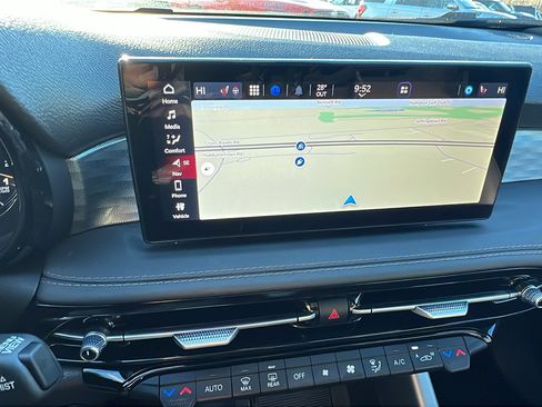 Used 2024 Alfa Romeo Tonale Ti image 33