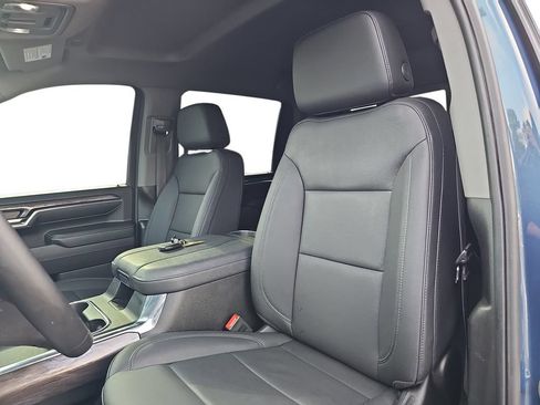 Used 2024 Chevrolet Silverado 2500 LTZ w/ LTZ Plus Package AWD/4WD image 15