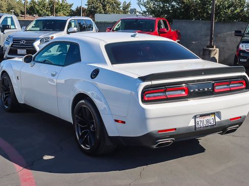Used 2019 Dodge Challenger R/T Scat Pack image 2