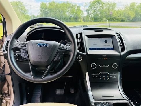 Used 2020 Ford Edge SE AWD/4WD image 11