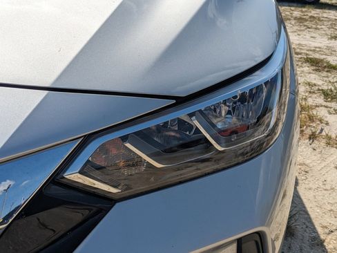 Used 2023 Nissan Sentra SV image 10