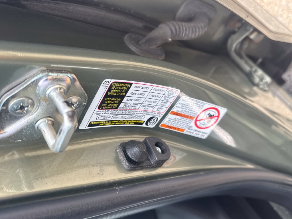 Used 2020 Subaru Forester Premium AWD/4WD image 31