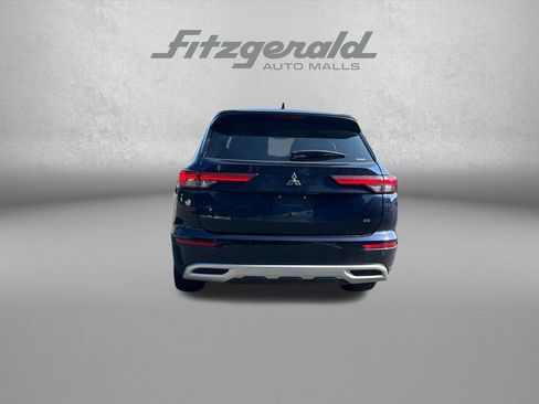 Used 2024 Mitsubishi Outlander SE AWD/4WD image 7