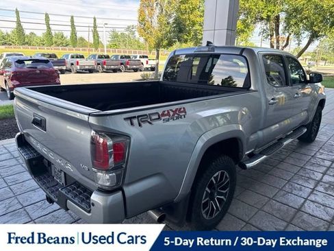 Used 2023 Toyota Tacoma TRD Sport w/ TRD Premium Sport Package AWD/4WD image 6