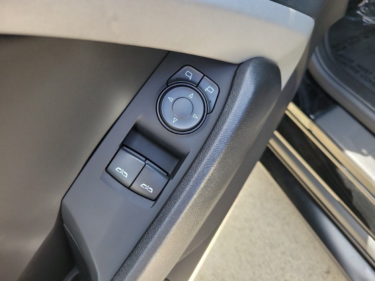 Used 2022 Chevrolet Camaro SS RWD image 10