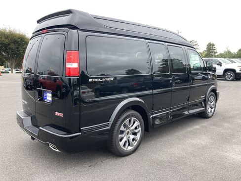 New 2025 GMC Savana 2500 w/ Driver Convenience Package image 6