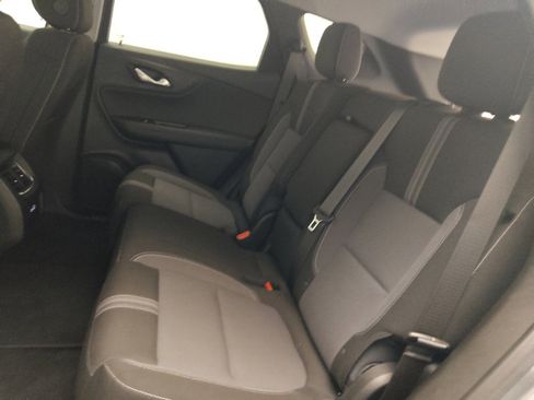Used 2024 Chevrolet Blazer LT w/ Midnight/Sport Edition FWD image 18