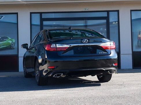 Used 2017 Lexus ES 350 w/ Premium Package FWD image 4