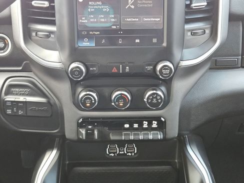 Certified 2024 RAM 2500 Big Horn w/ Off Road Package AWD/4WD image 16