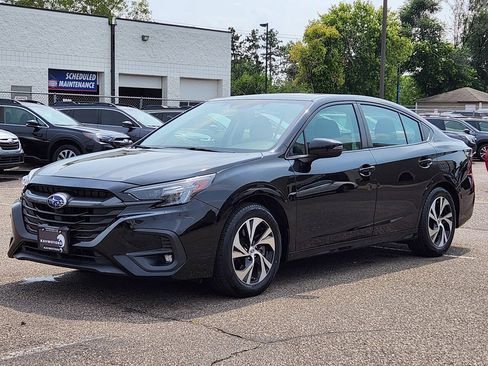 Used 2025 Subaru Legacy Premium AWD/4WD image 6