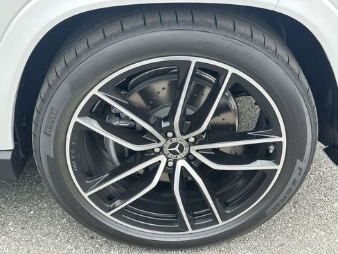 New 2026 Mercedes-Benz GLS 450 4MATIC image 14