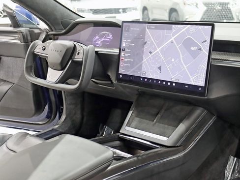 Used 2021 Tesla Model S Plaid image 35