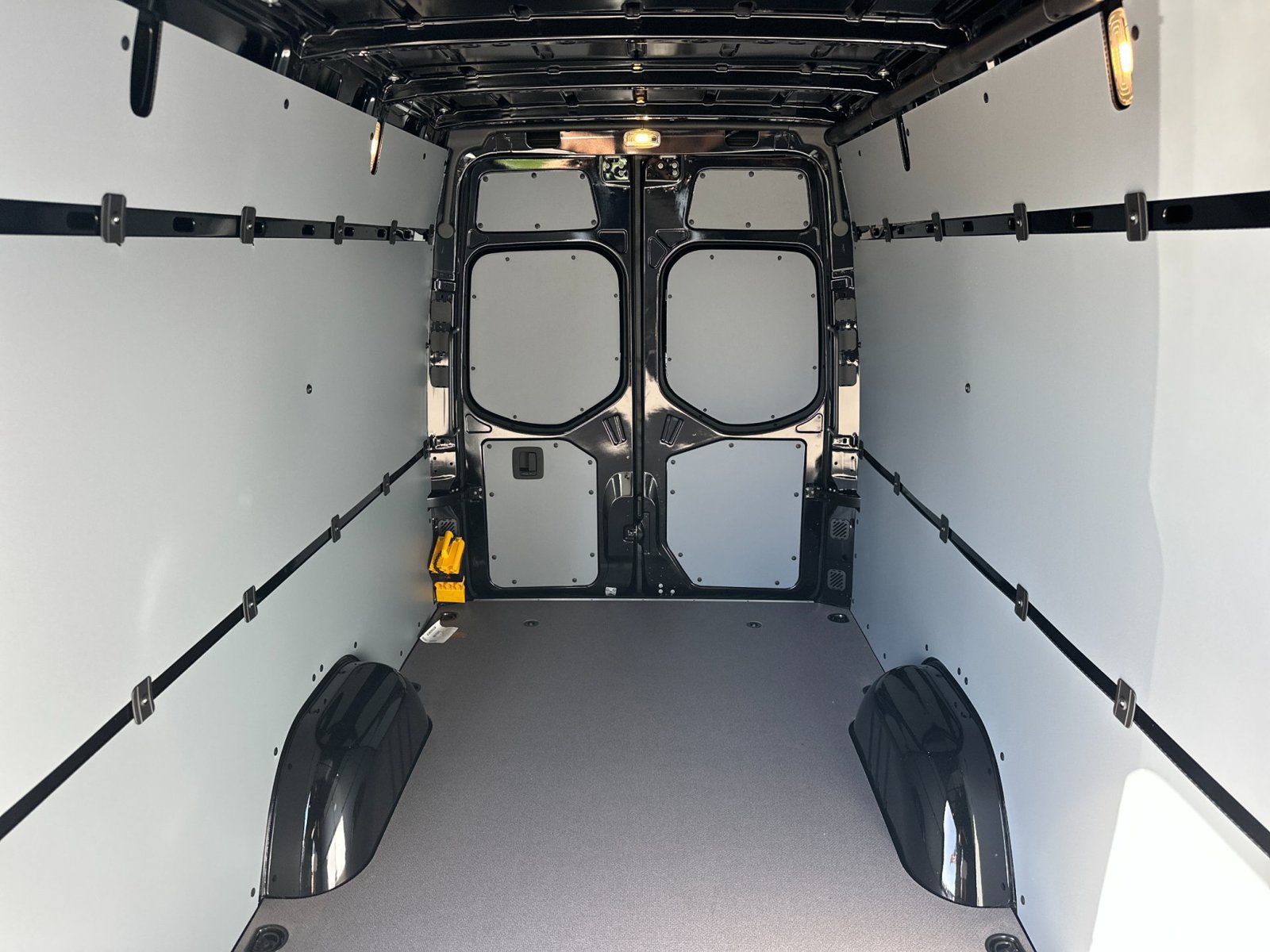 New 2026 Mercedes-Benz Sprinter 2500 image 16