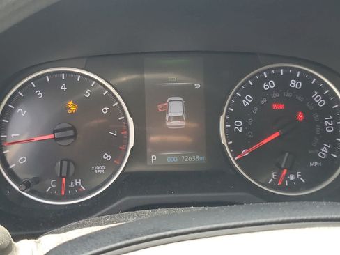 Used 2022 Toyota RAV4 LE FWD image 25