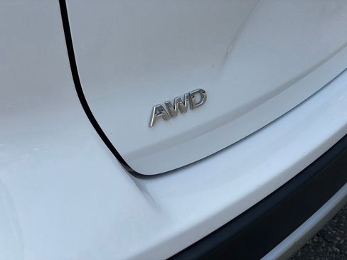 Used 2023 INFINITI QX50 Luxe AWD/4WD image 33